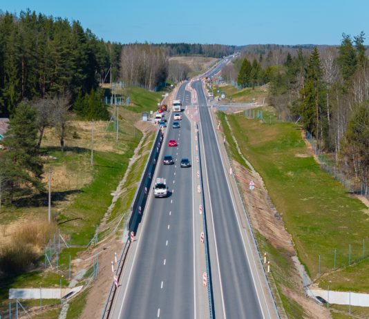 „Via Lietuva“: kol bus baigti visi darbai magistralėje Vilnius–Utena, vairuotojai raginami rinktis alternatyvius maršrutus