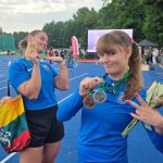 Palangoje – svarios uteniškių seserų pergalės