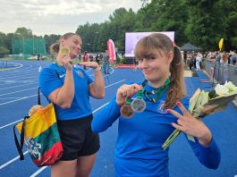 Palangoje – svarios uteniškių seserų pergalės